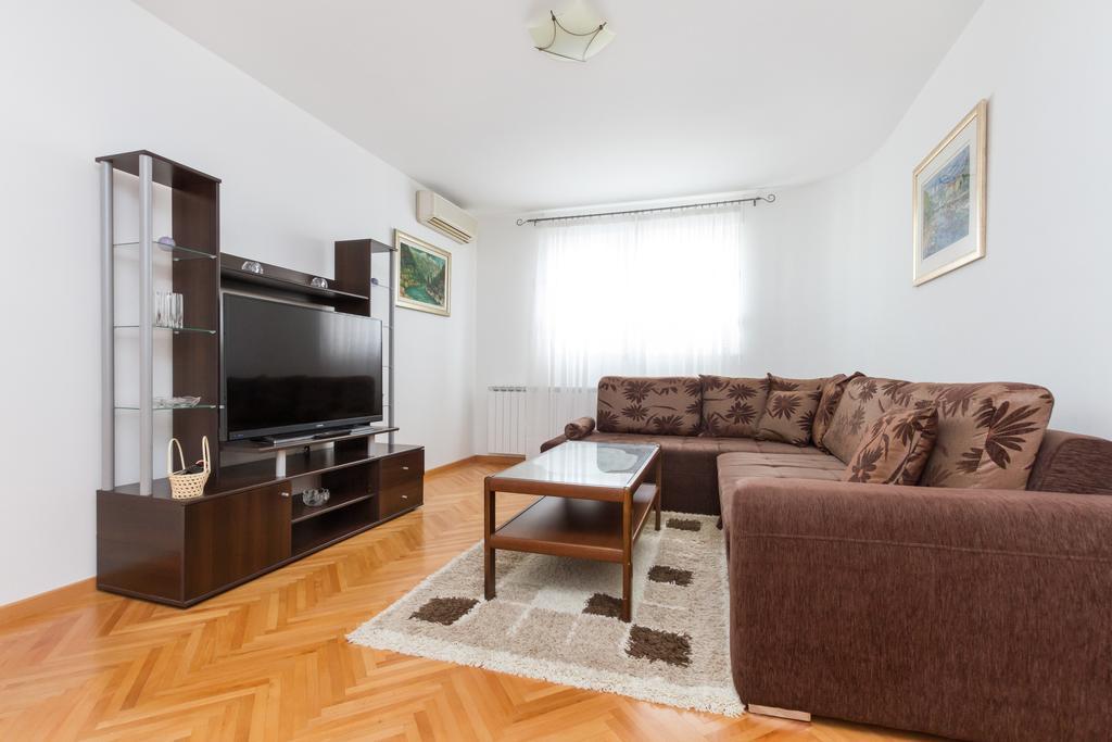 Apartment Comfortable *