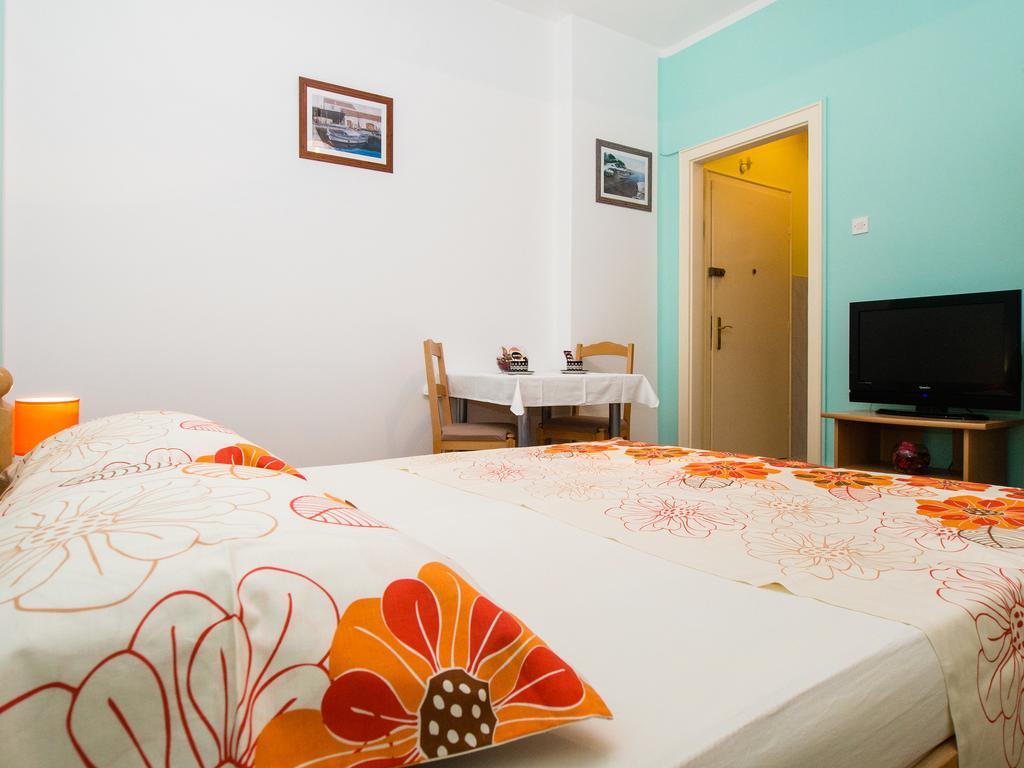 Apartment Apartment Mirela Split