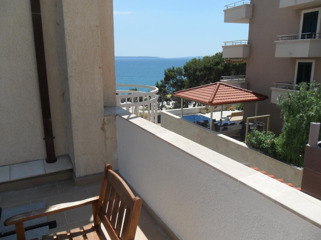 Beachside Znjan Apartman *