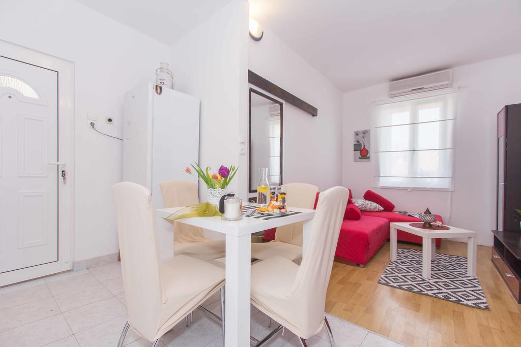 Red Valentino Appartement *