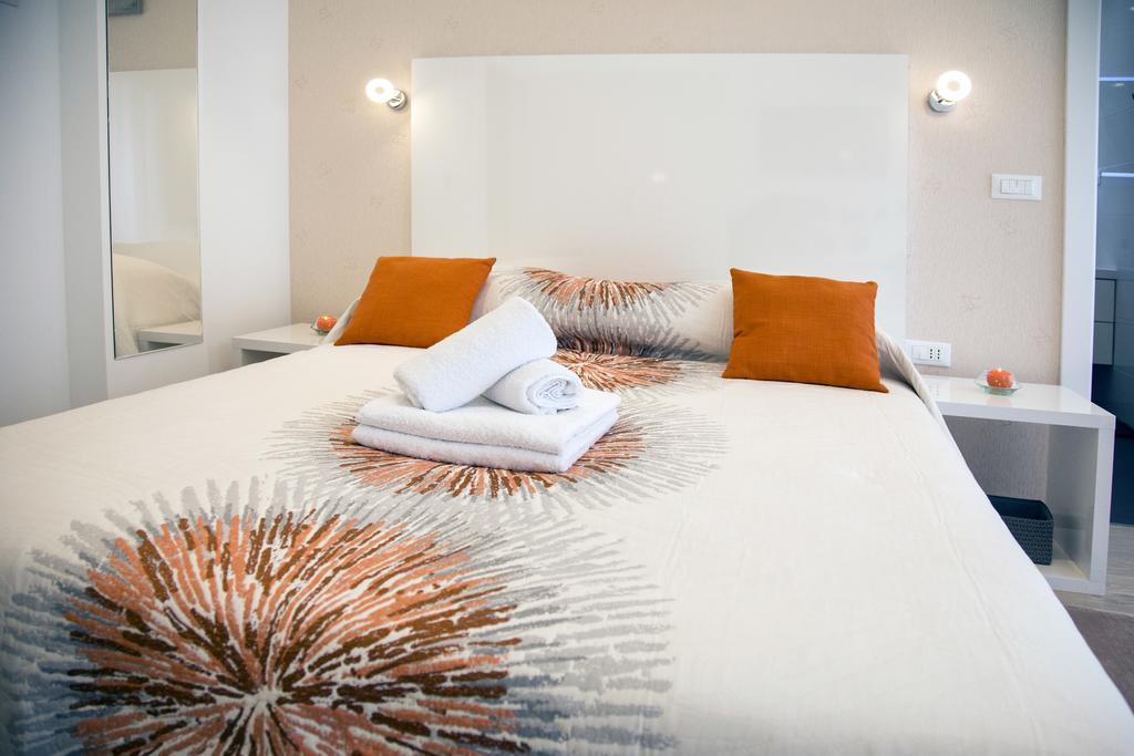 Luxury Skystar-split krevet i doručak 4*