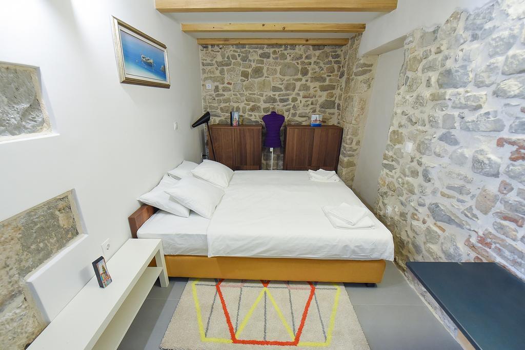 Guest house Pylon