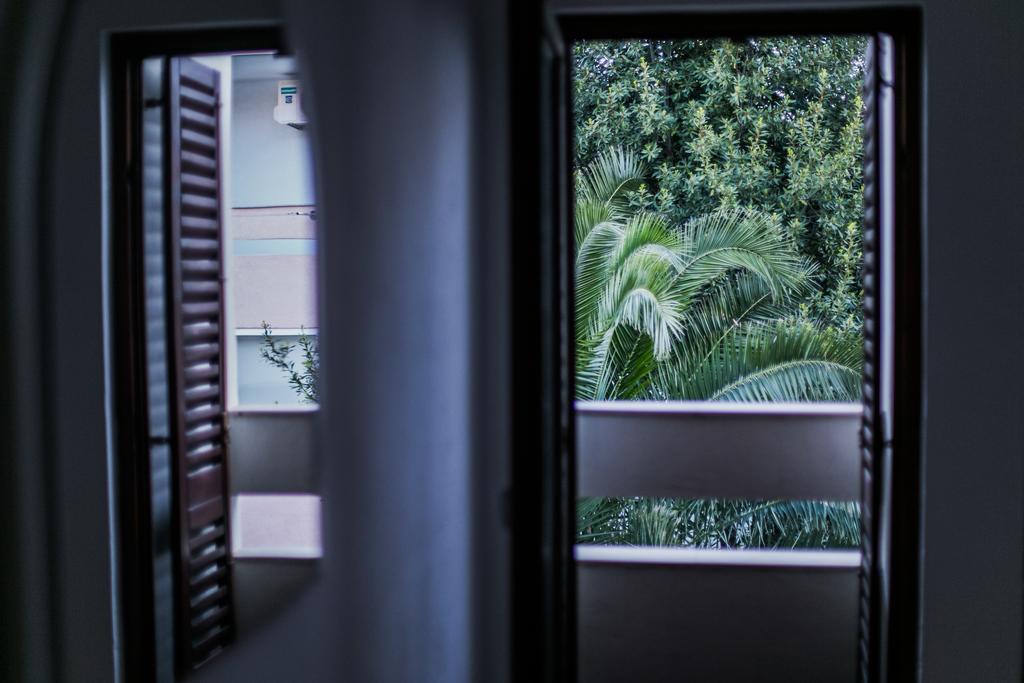 Grand View Apartment *