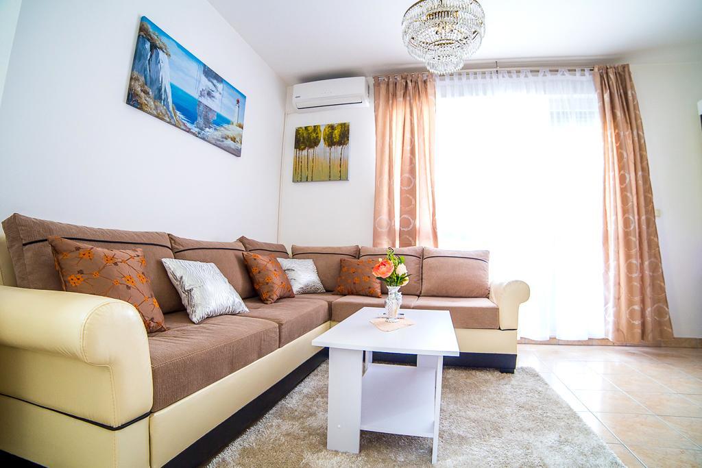 Apartment Shell *