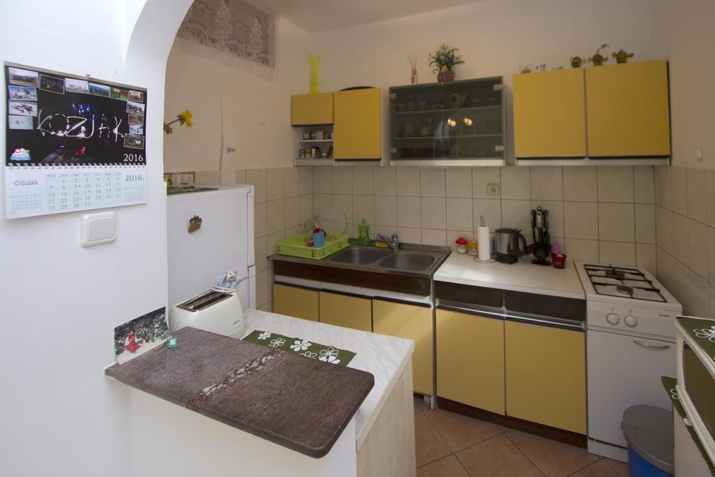 Guest house Guest House With Garden - Zuvan 3*