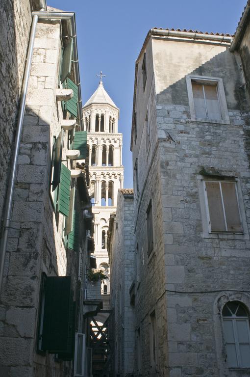 Andrea * Split