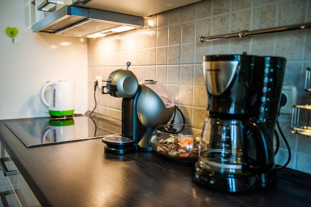 Downtown Nora Apartment Split