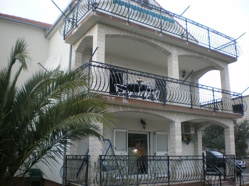Slavica 3*