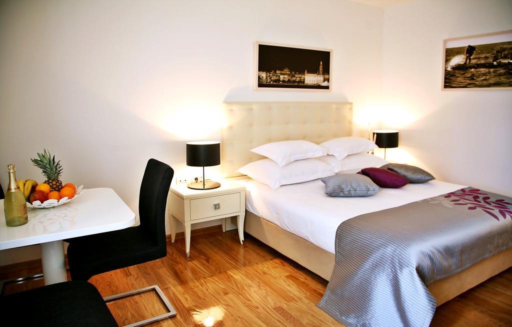 Magnolia Luxury Split