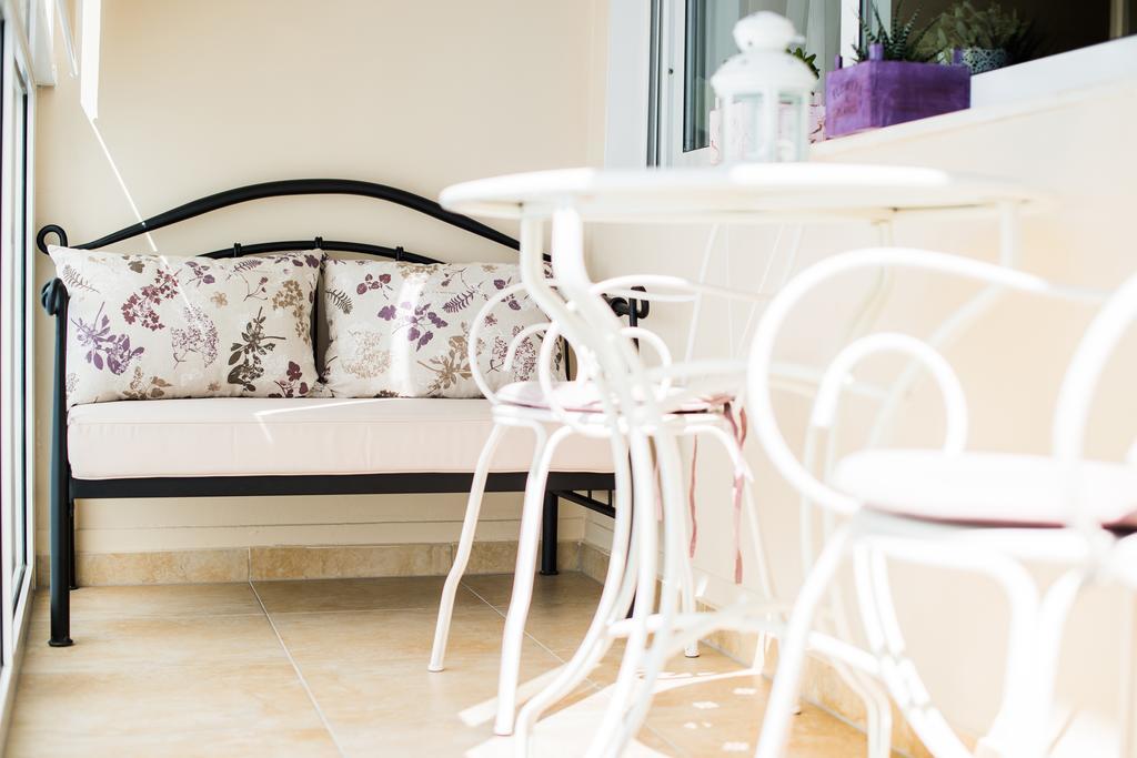 Carmela Apartment *
