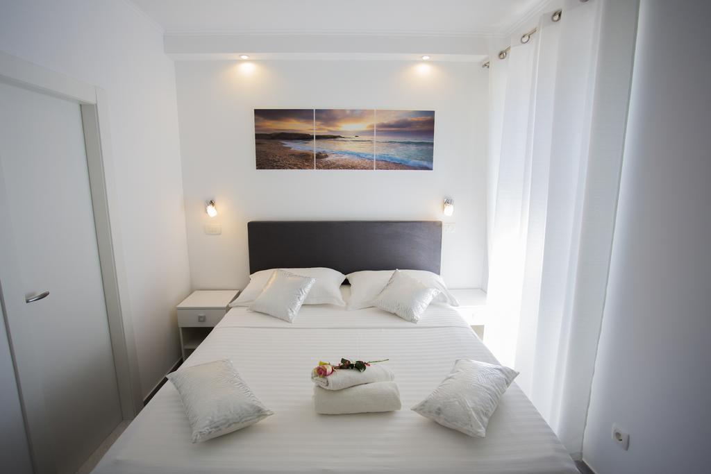 Guest house Nirvana &