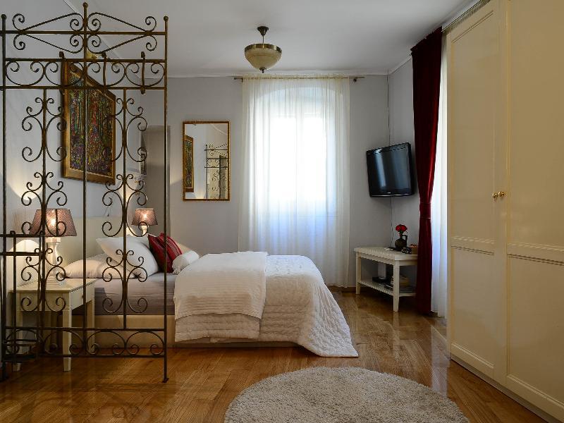 Tri Lava Luxury Living 4* Split