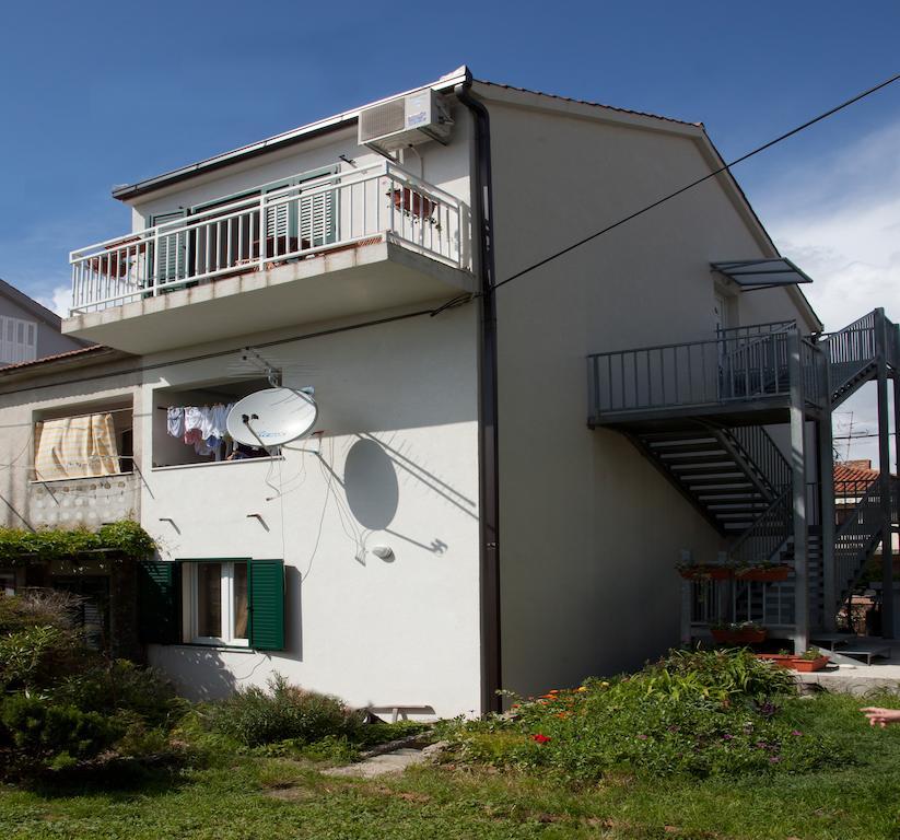 Firule Sandy Beach Apartment *