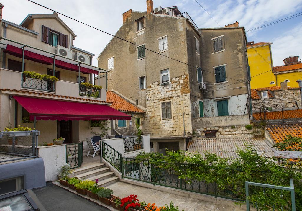 Fjaka Gostinjska kuća 3*