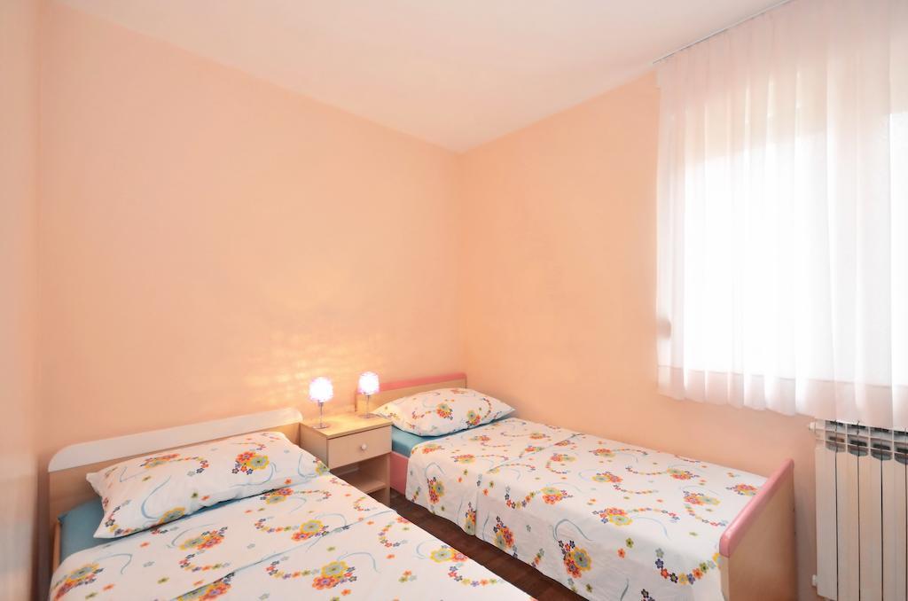 Good Choice Apartment Split