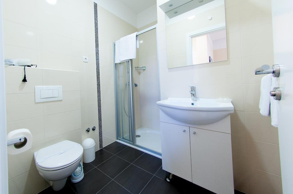 Apartment Apartments Villa Pjer *