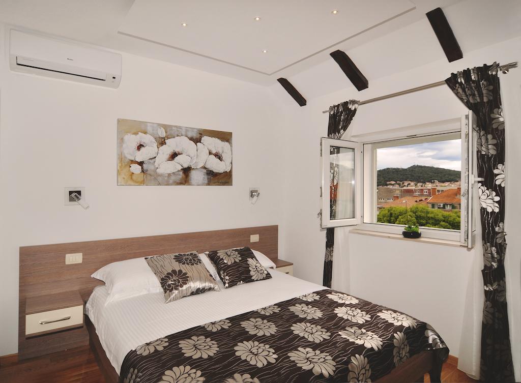 Apartamento Deluxe & Sarella *