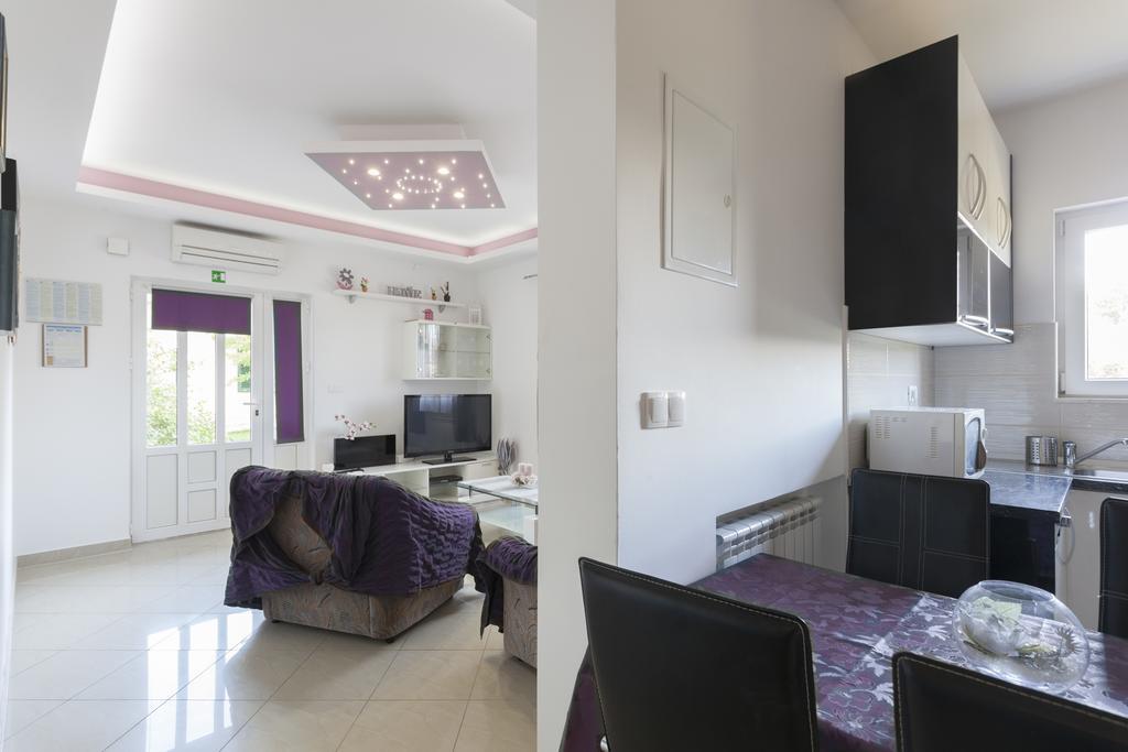 Apartments Stobrec Split