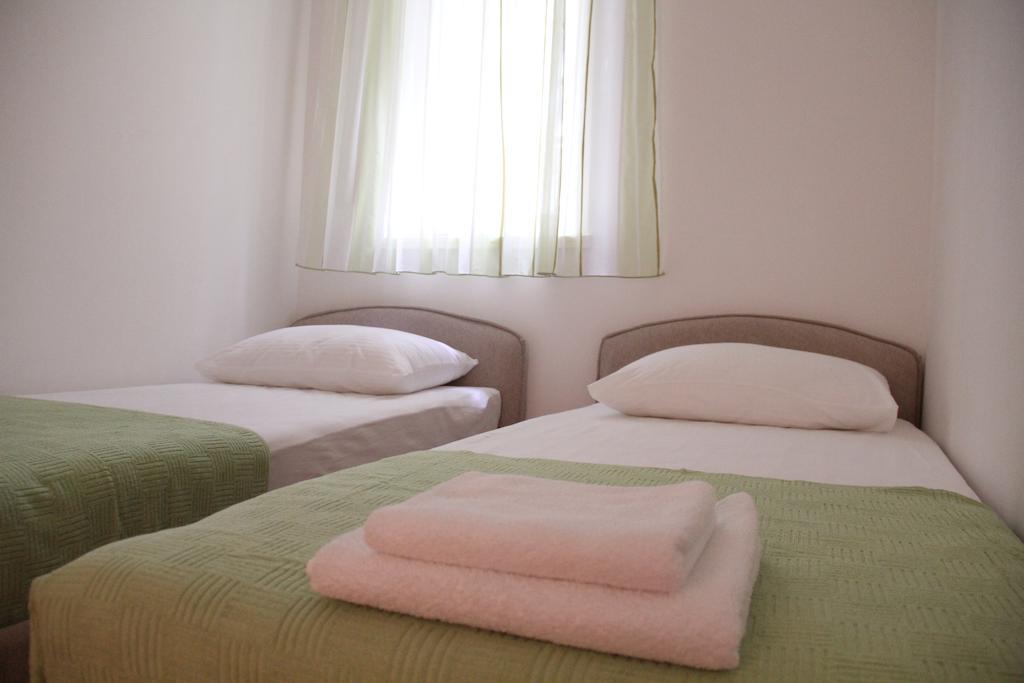 Apartment Mladena *