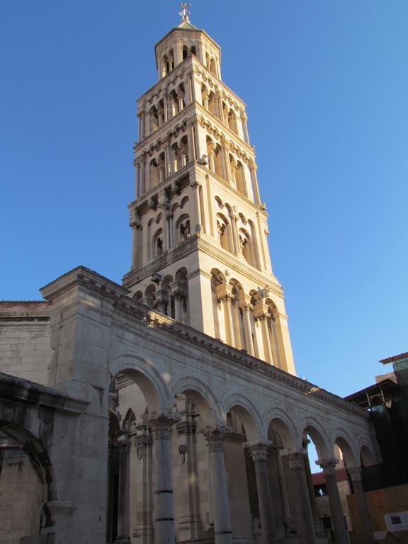 Apartment Diocletians Center