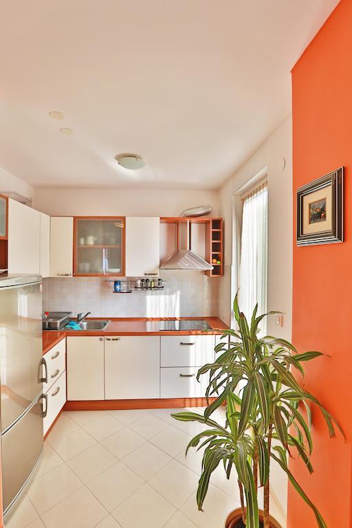 Apartments Zenta