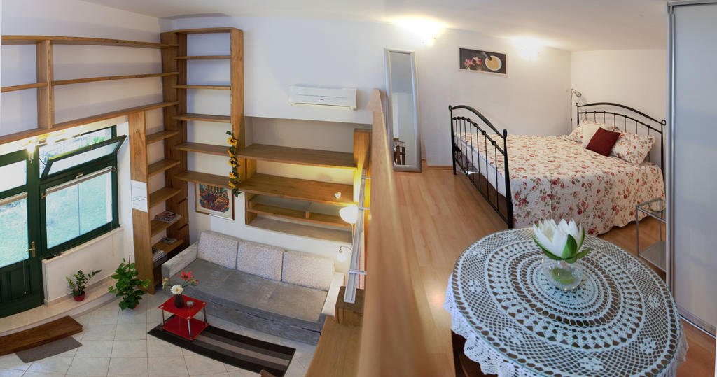 Apartment Kamenita *