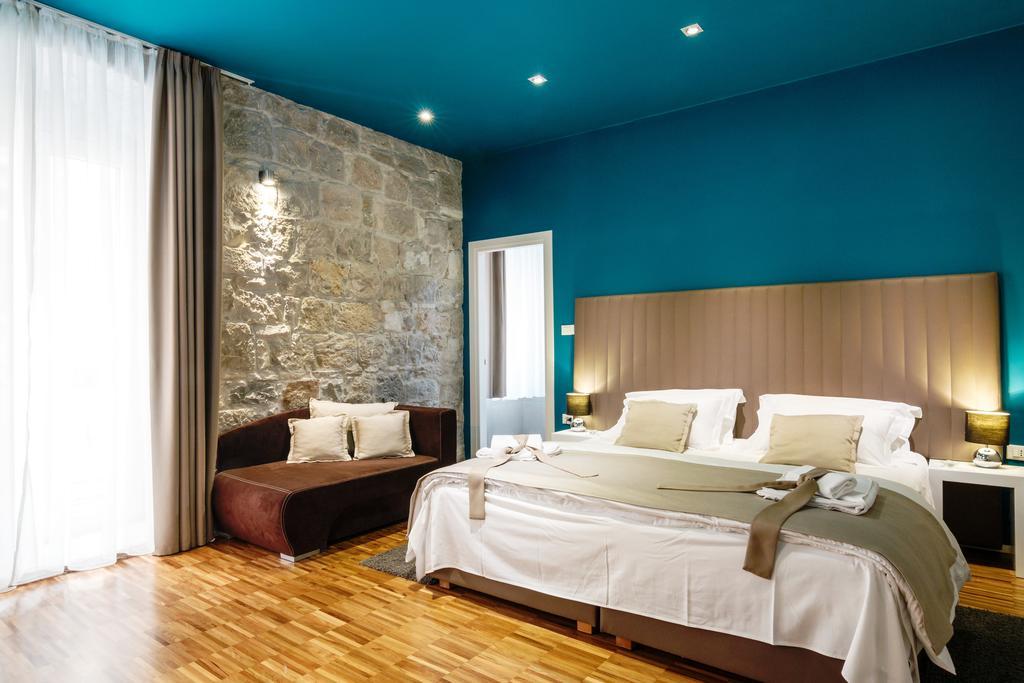 Guest house Riva Luxury Split