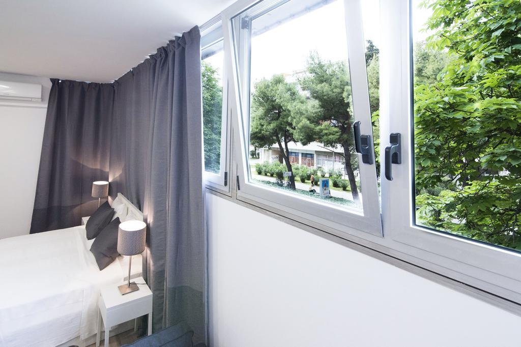 Aspalathos Centar - Center, A Few Minutes' Walking Distance To The Unesco Palace, Parking Lot In Front Of The Split