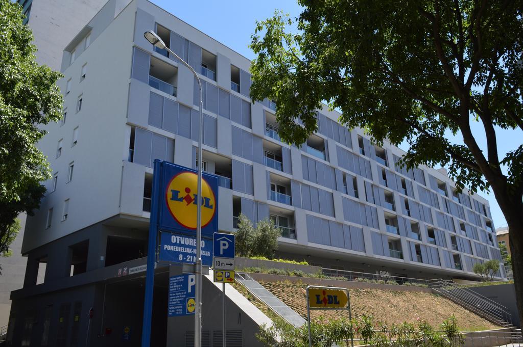 Apartment Apartment Marcela With Private Parking Split