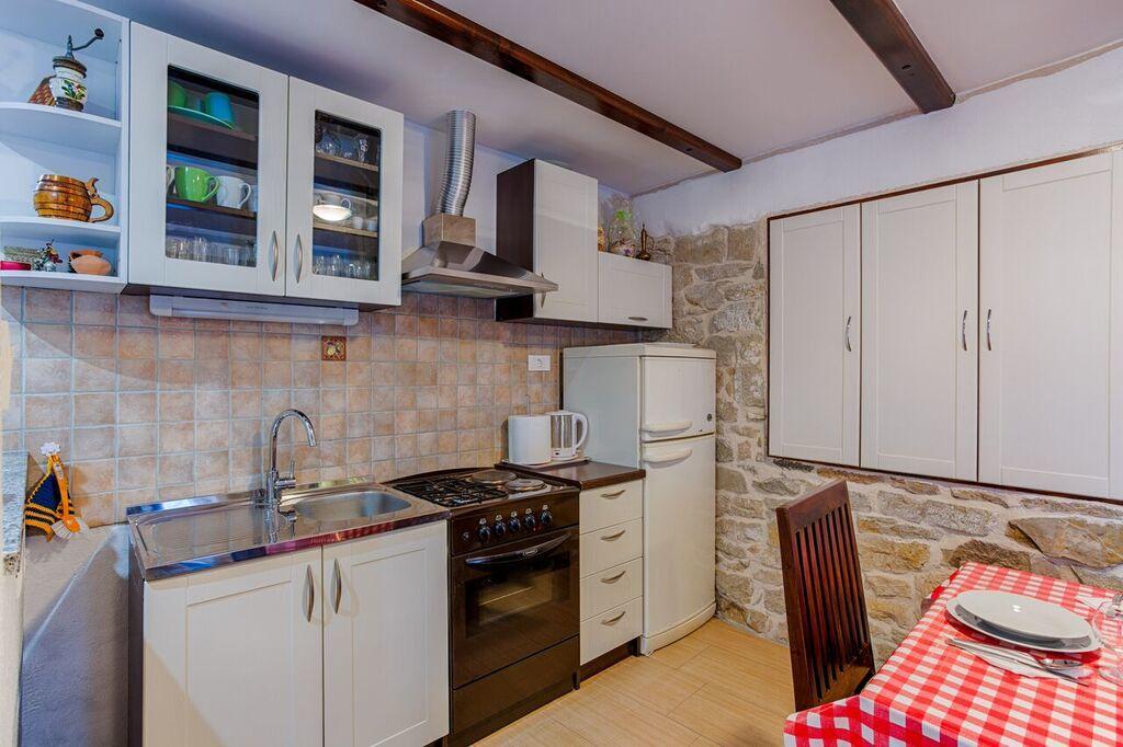 Apartment Tomo