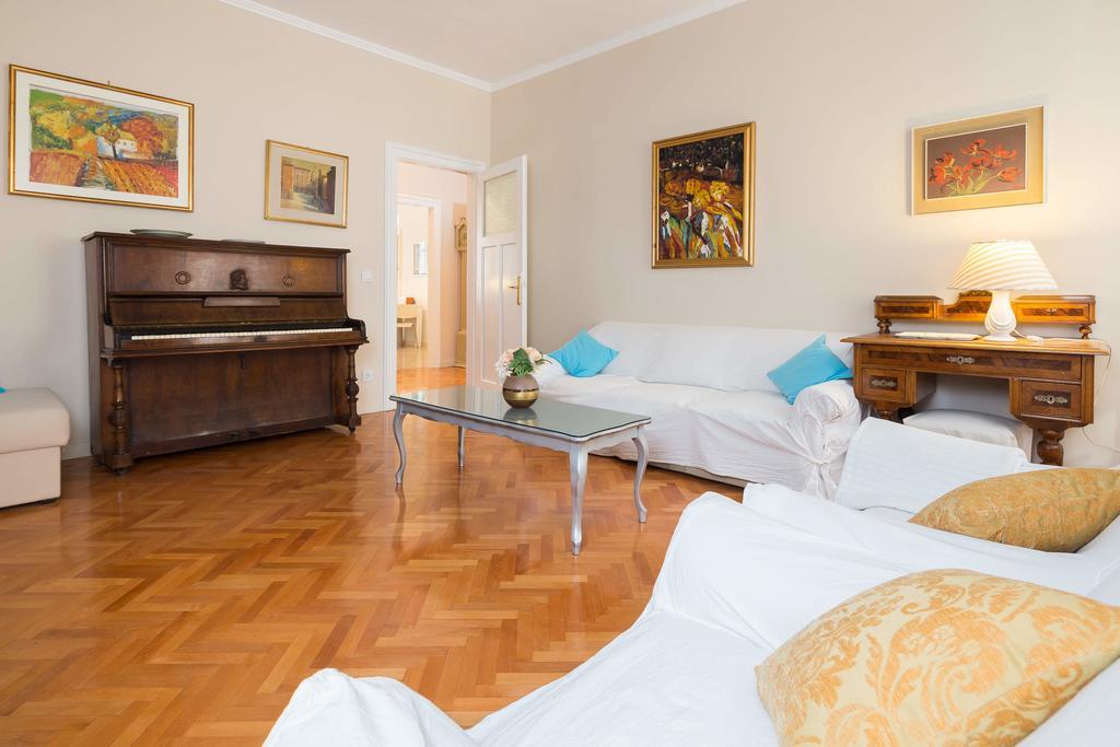 Apartment Klarina Split