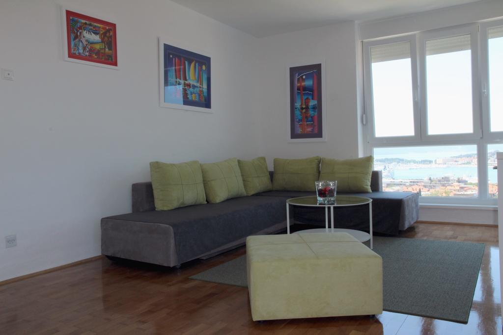 Panorama Split