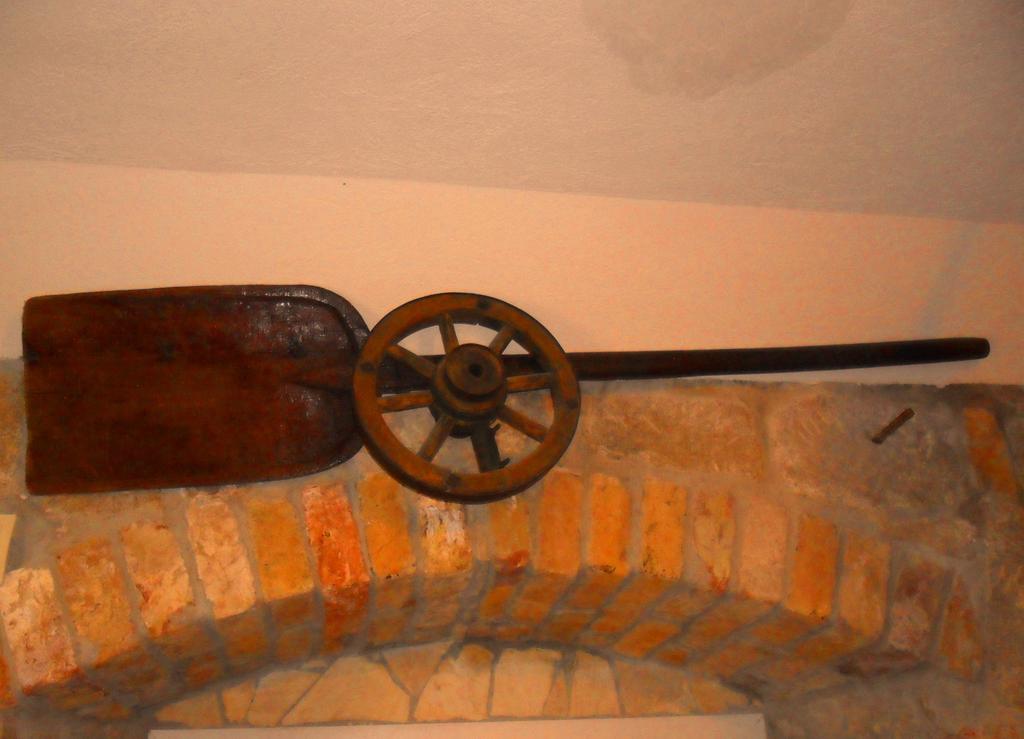 Hotel Stonehouse 3*