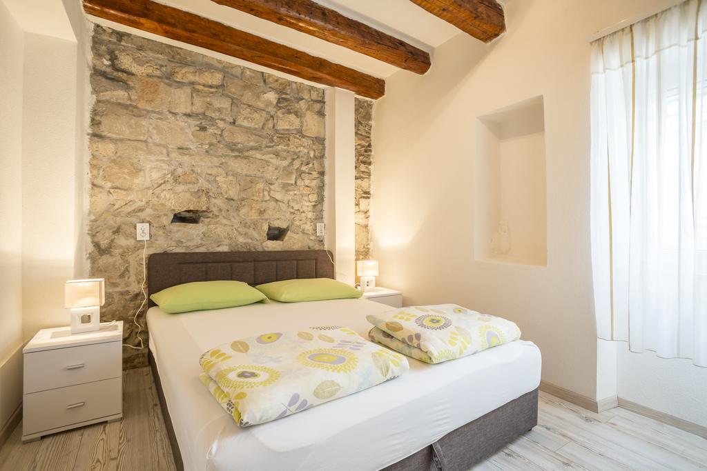 Apartment Sara Hvar Town
