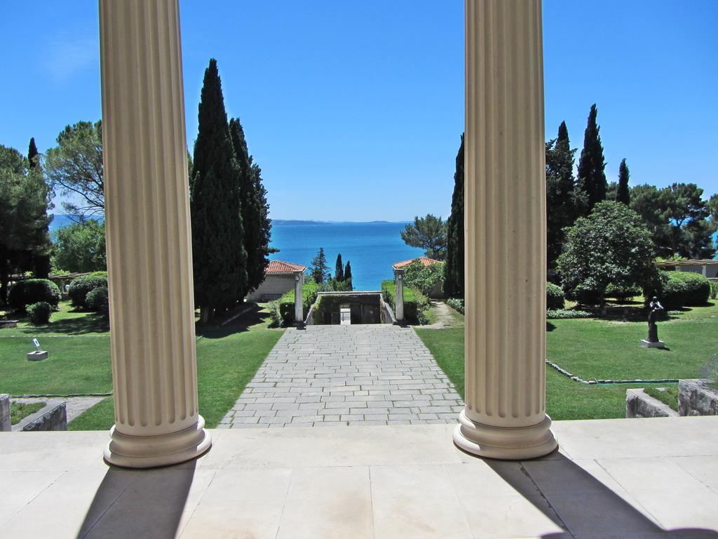 Appartement Aspalathos Centar - Center, A Few Minutes' Walking Distance To The Unesco Palace, Parking Lot In Front Of The *