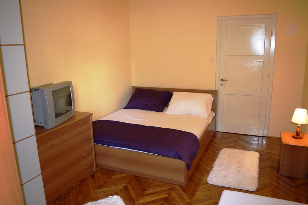 Design Bacvice Arti Split