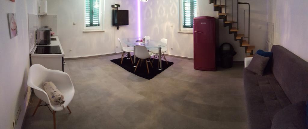 Appartement F&f *