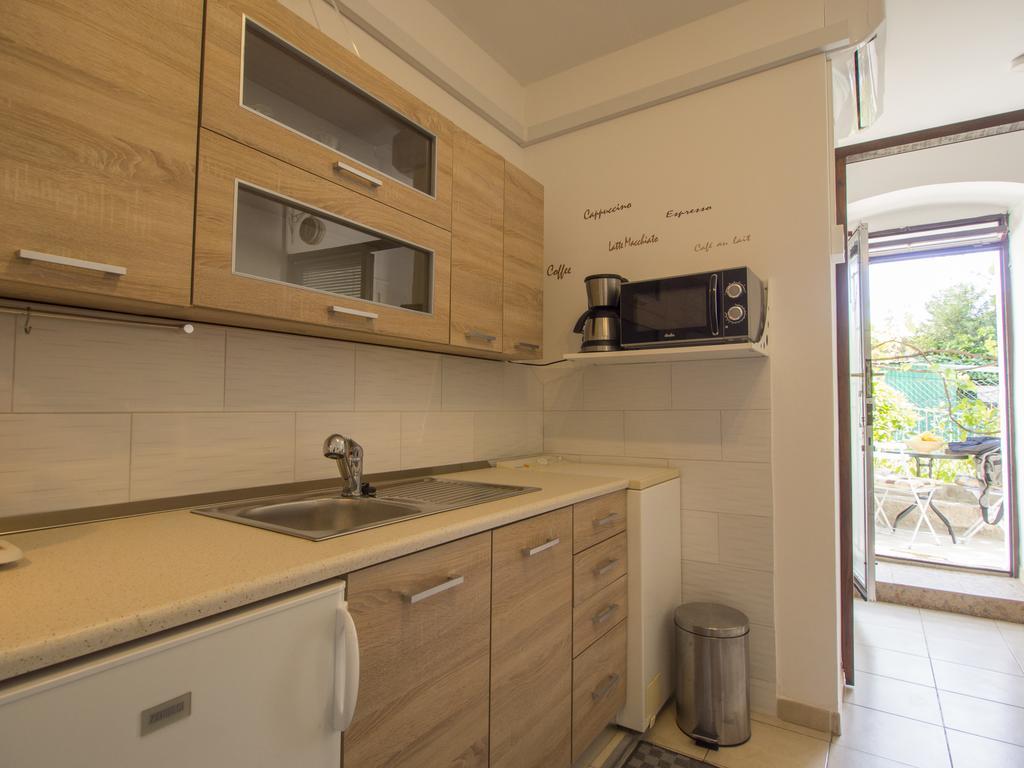 Apartment Dominik *