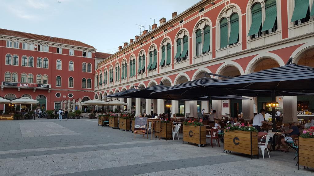 Apartment City Center Good Life Split