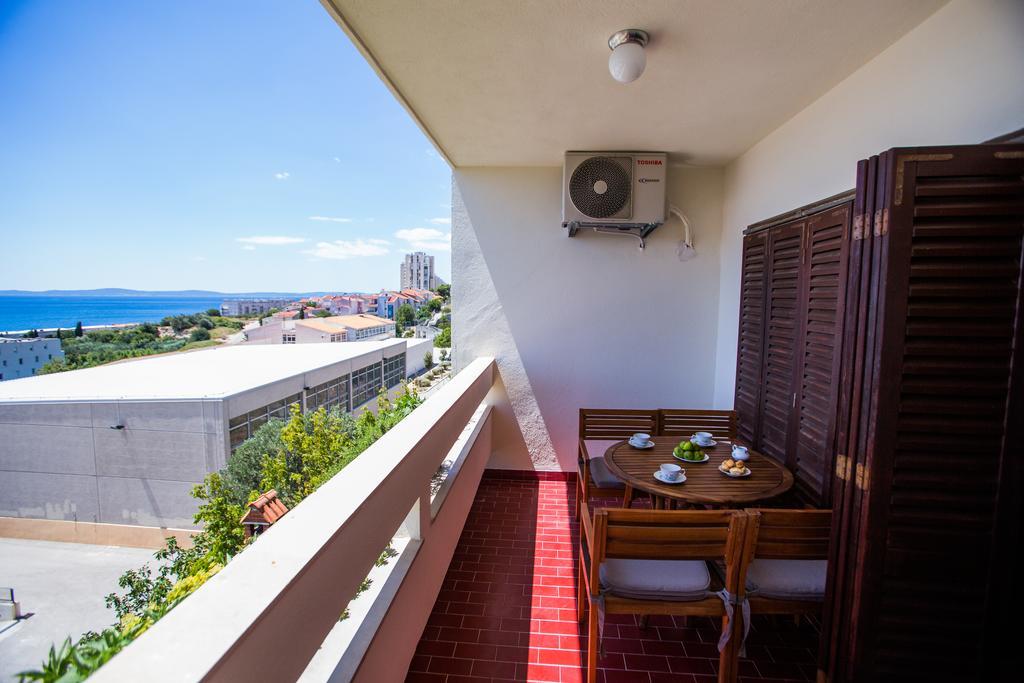 Apartment Grand View
