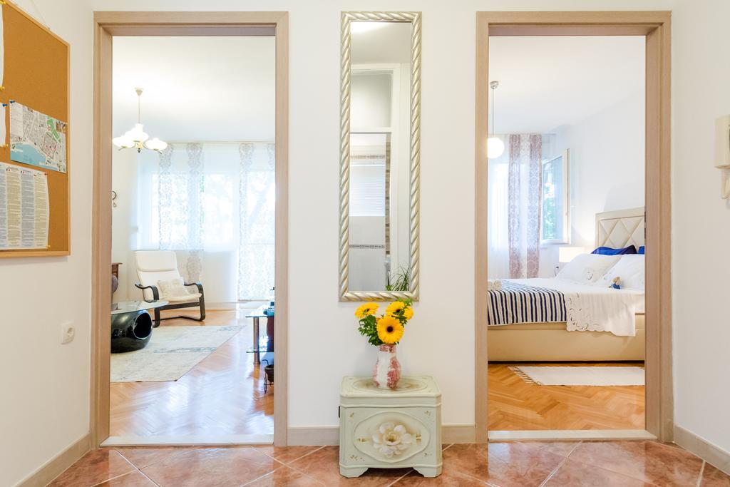Apartment Mandalina Split