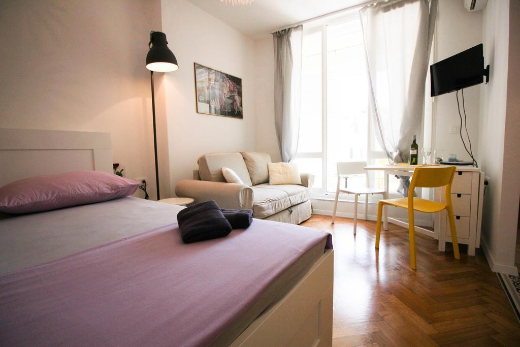 Luxury Living Split