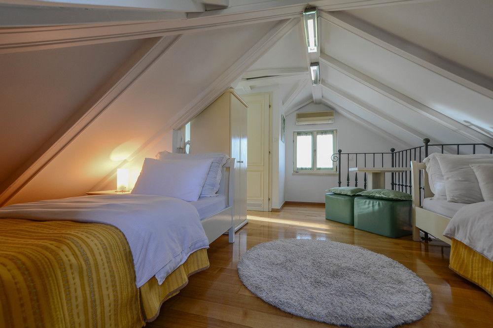 Guest house Tri Lava Luxury Living 4*