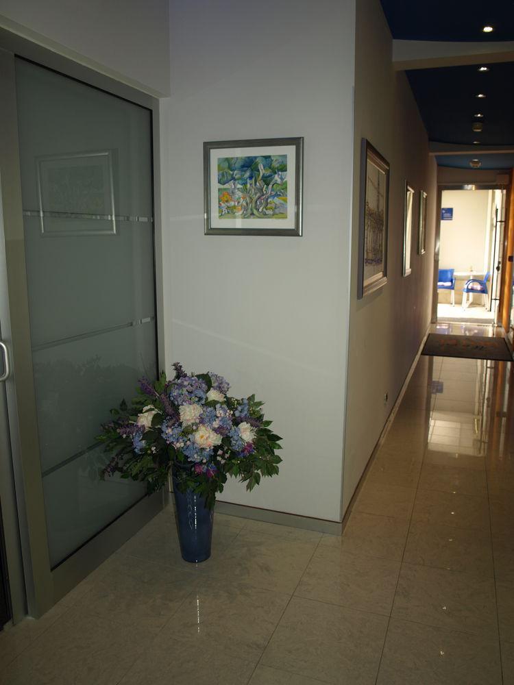 Hotel More Hotel 3*