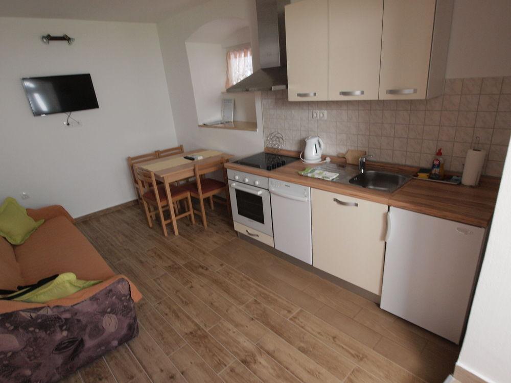 Gajeta Apartment *