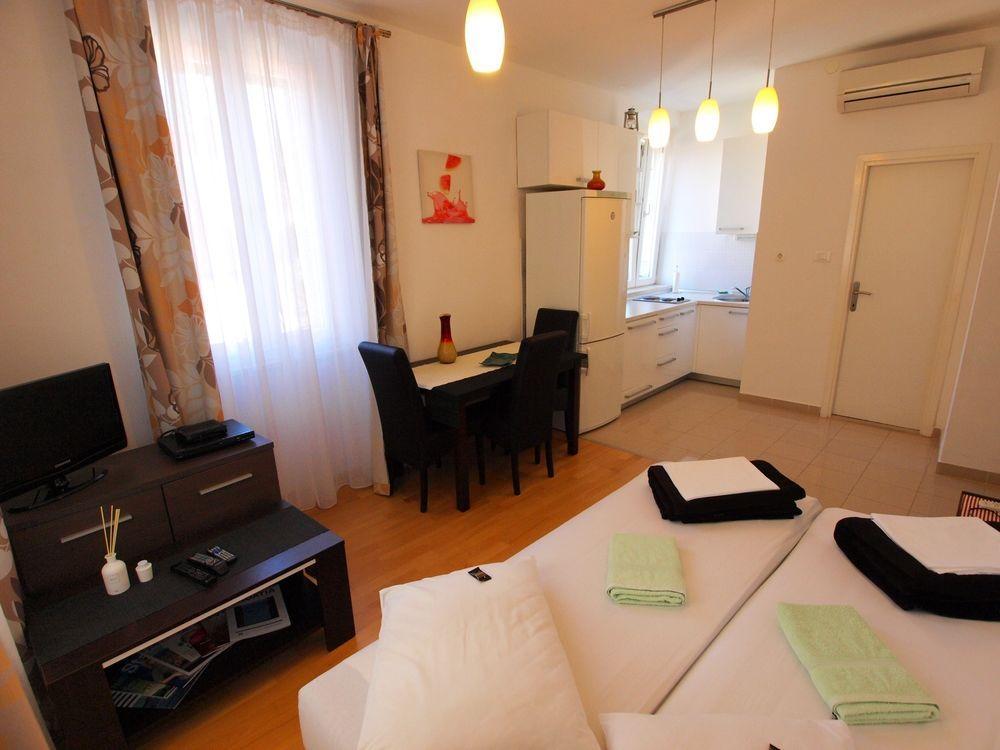 Gajeta Apartment *