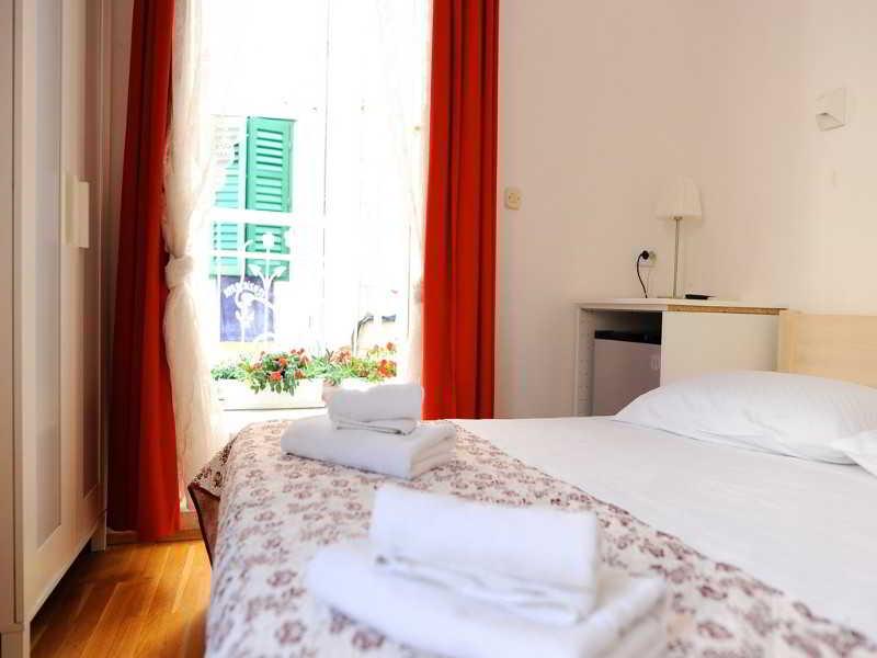 Gold Guest house Split