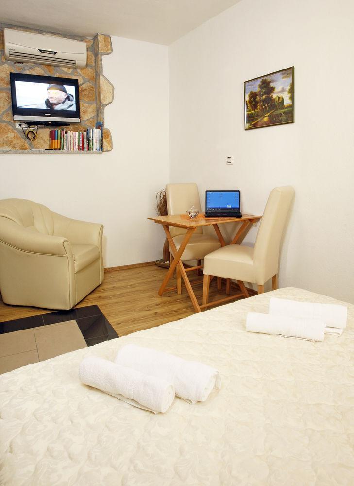 Urbi Et Orbi Apartamento *