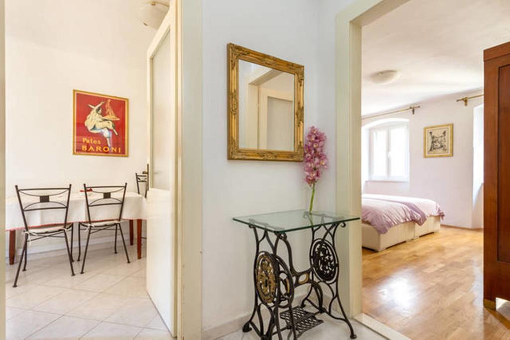 Apartment Best Of *