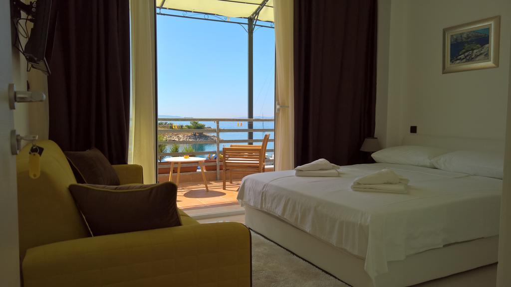 Marina Bay Zenta Luxury 4* Split